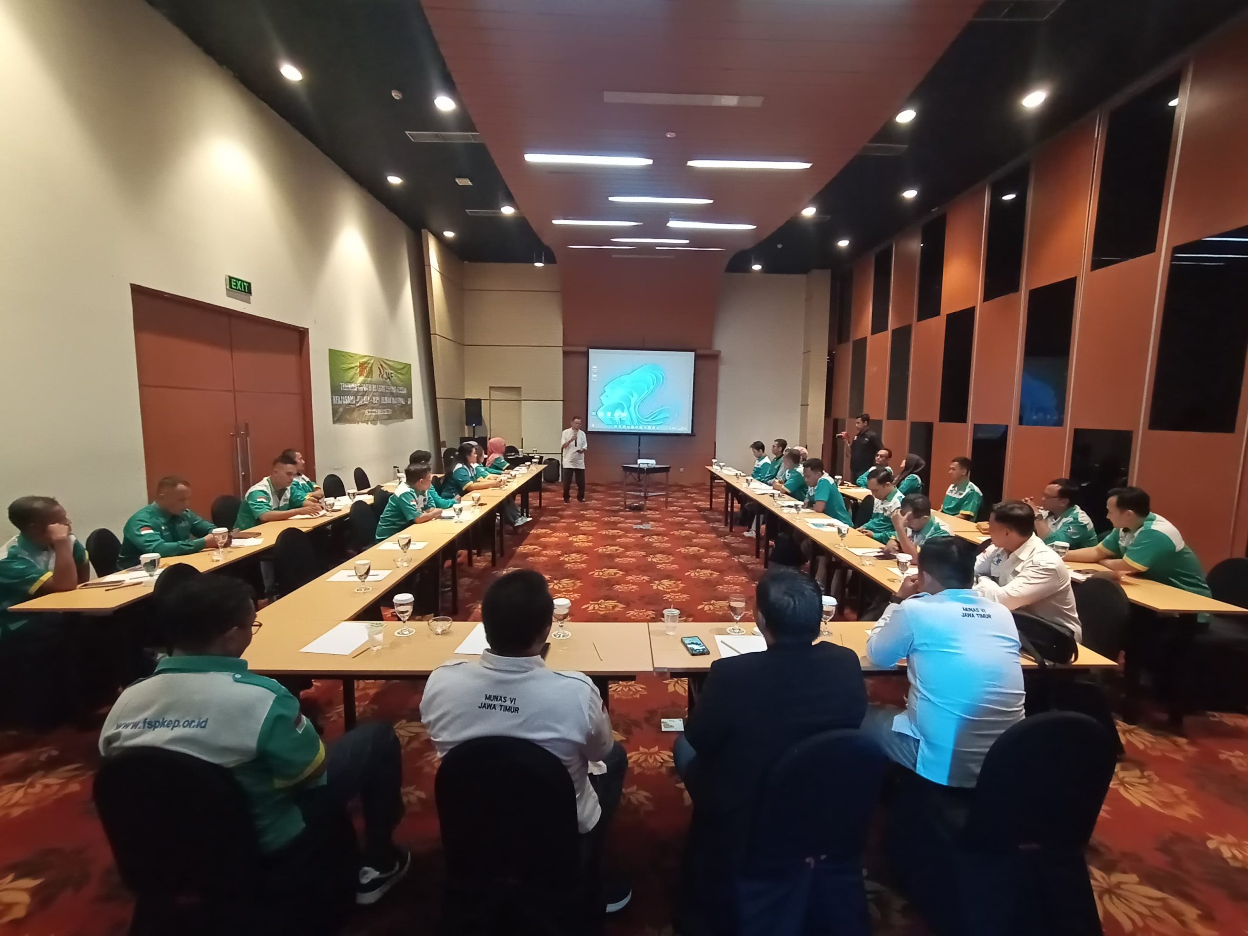 Solidaritas Global! FSP KEP dan IndustriALL serta JAF Latih Kader Serikat Lewat Training of Trainer