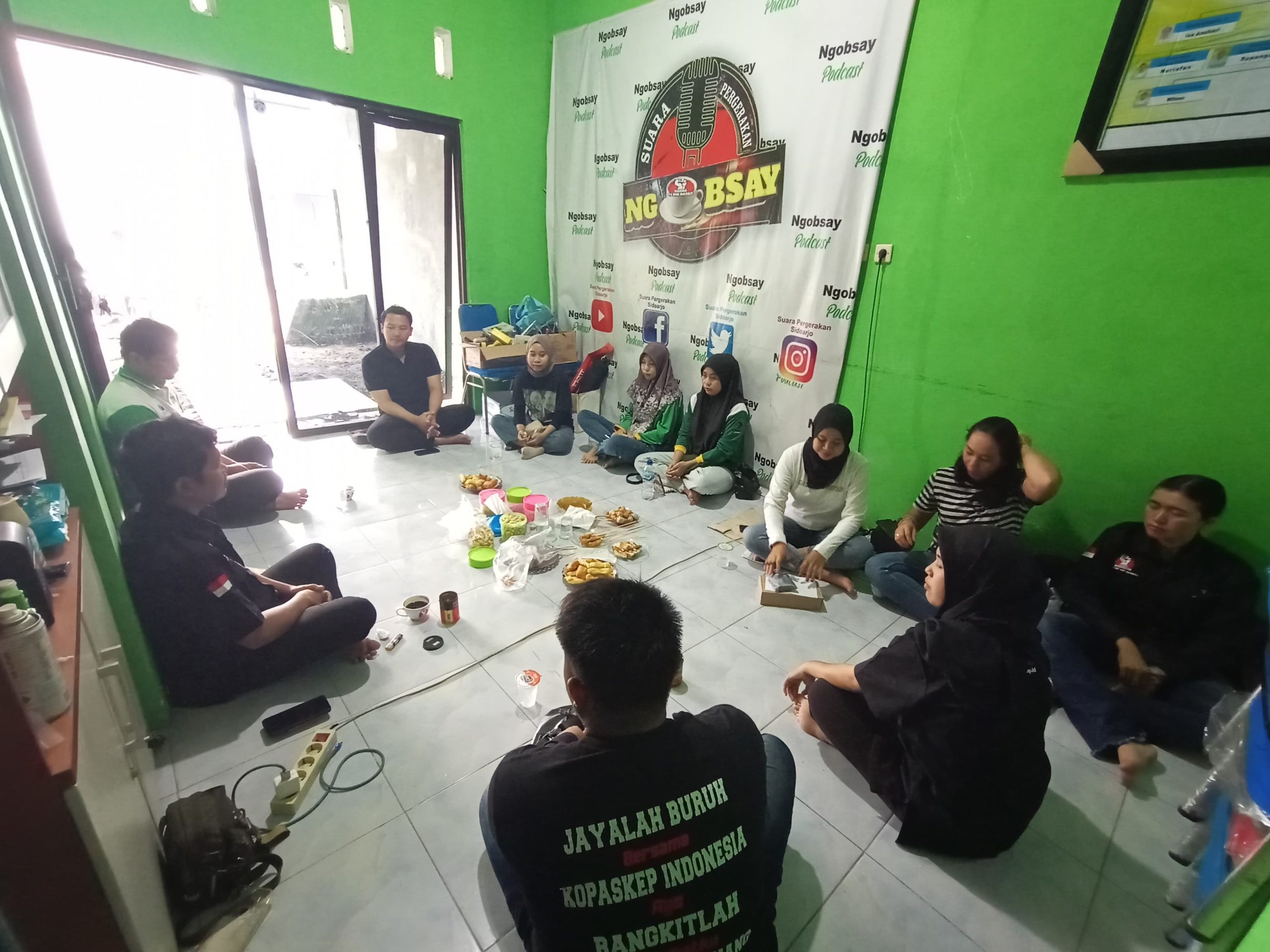 Media Suara Pergerakan Jatim Gelar Koordinasi Team, Fokus Tingkatkan Kualitas Pemberitaan Berbasis SEO