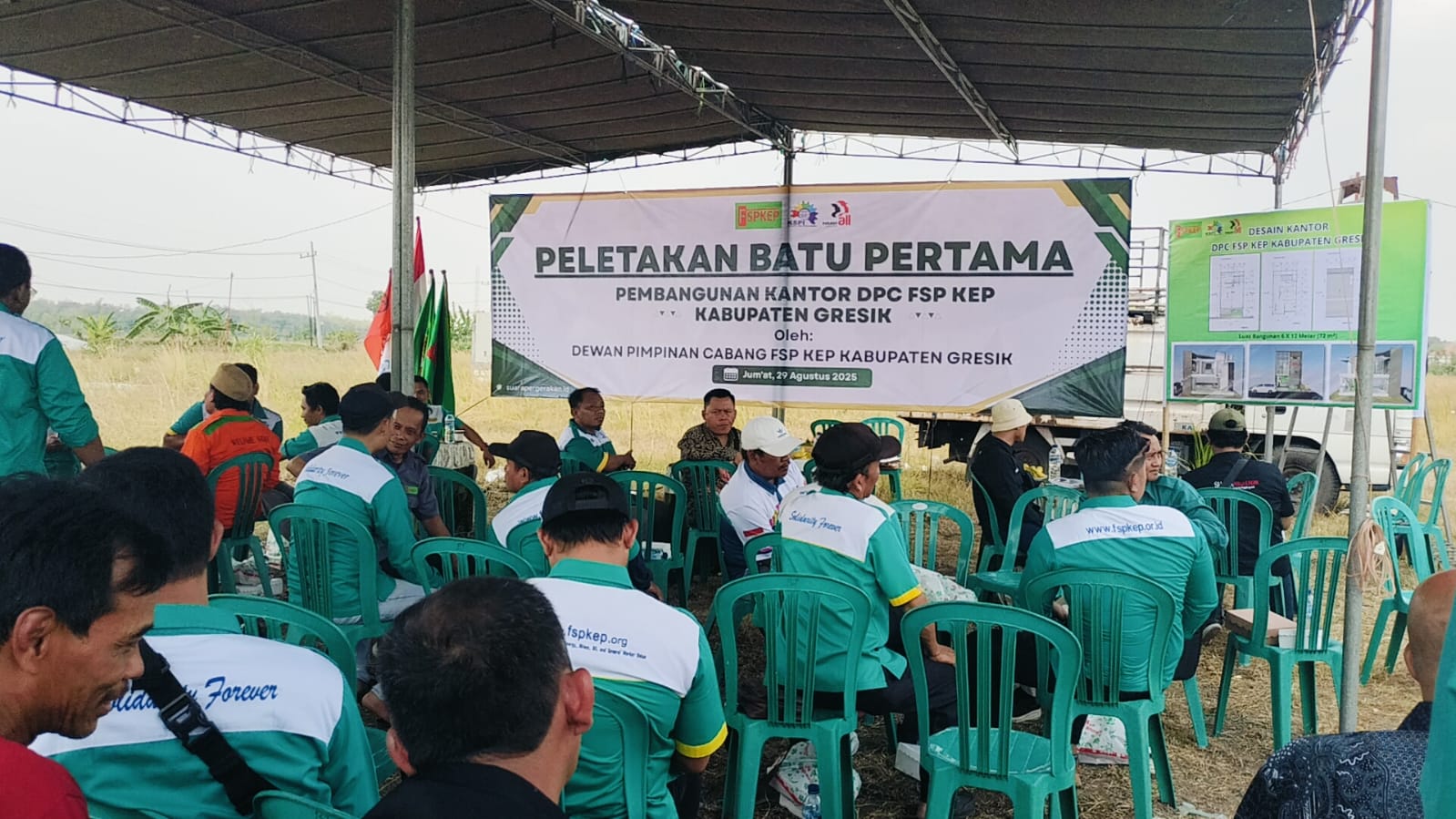 Peletakan Batu Pertama Pembangunan Kantor Sekretariat DPC FSP KEP Gresik, Ada Semangat Kebersamaan Terbangun