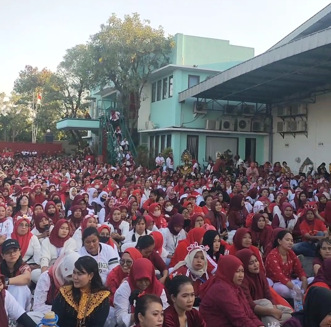 Ribuan Pekerja PT YOUNGTREEE INDUSTRIES Meriahkan HUT RI ke-80.