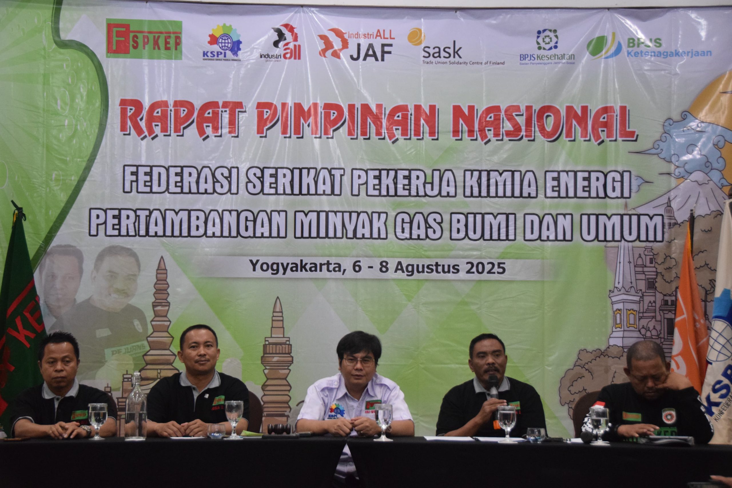 Penutupan RAPIMNAS FSP KEP: Siruaya Utamawan Dorong Demokratisasi dan Penguatan Advokasi Buruh