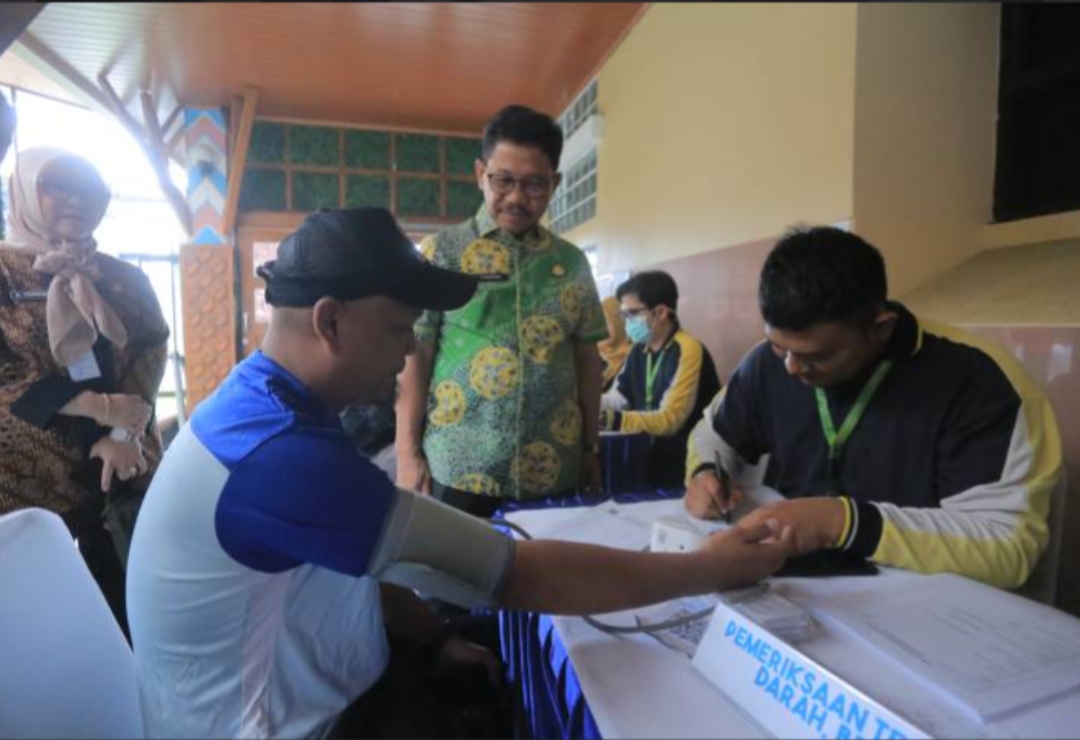 Puluhan Wartawan Ikuti Cek Kesehatan Gratis yang Digelar Pemerintah Kota Tangerang.