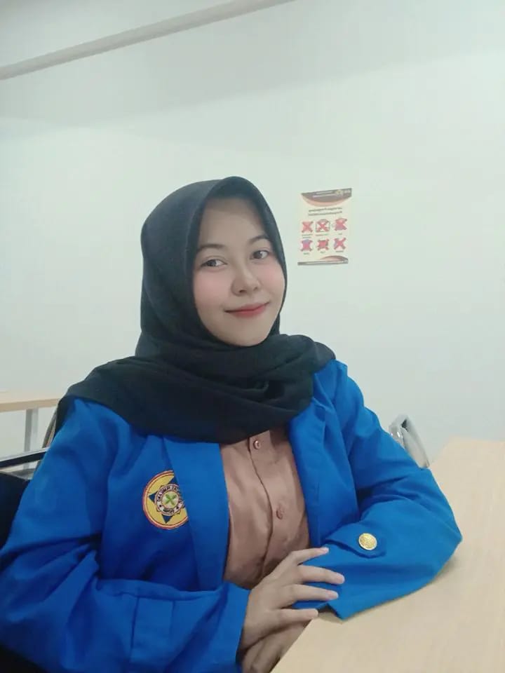 LITERASI DIGITAL RENDAH DI ERA INTERNET, TANTANGAN SERIUS BAGI ILMU SOSIAL DI INDONESIA